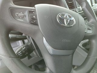 Κλούβα Toyota 2017 proace-thumb-11