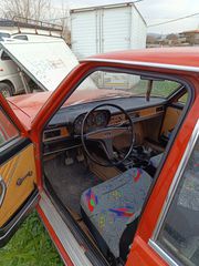 Audi 100 1972 100-thumb-5