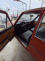 Audi 100 1972 100-thumb-7