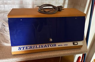 ΚΛΙΒΑΝΟΣ - ΑΠΟΣΤΕΙΡΩΤΗΣ ΕΡΓΑΛΕΙΩΝ STERILISATOR MOD-S82-thumb-1