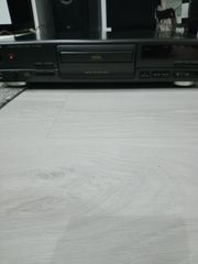 TECHNICS COMPACT DISK PLAYER  SL-PG490