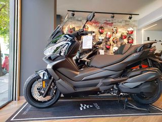Voge SR4 Max 350 2025 *****SR4 SMART E5+*****