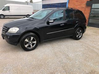 Mercedes-Benz ML 350 2005