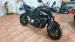 Suzuki B-KING 1300 2009