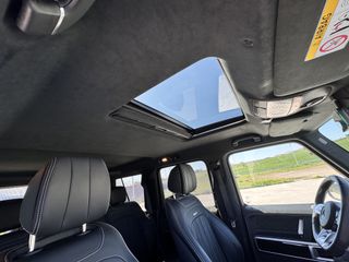 Mercedes-Benz G 63 AMG 2023 Gmanufactur  Burmester-thumb-32