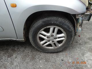 ΟΛΟΚΛΗΡΟ TOYOTA RAV4 ΤΟΥ 2002 ΜΕ 230.000 ΧΛΜ ΟΠΩΣ ΤΟ ΒΛΕΠΕΤΕ ΣΤΙΣ ΦΩΤΟΓΡΑΦΙΕΣ-thumb-1