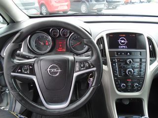 Opel Astra 2012 1.3 CDTI ECOFLEX DIESEL SPORTS TOURER-thumb-10