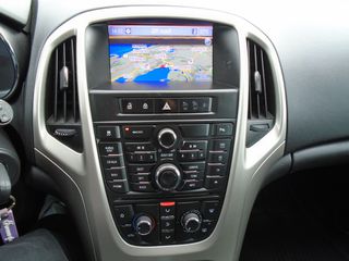 Opel Astra 2012 1.3 CDTI ECOFLEX DIESEL SPORTS TOURER-thumb-11