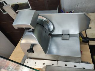 ΠΩΛΕΙΤΑΙ ΖΑΜΠΟΝΟΜΗΧΑΝΗ