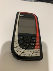 Nokia 7610-thumb-2