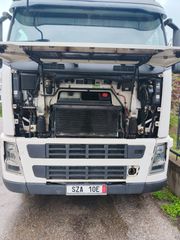 Volvo 2009 FH13-thumb-5