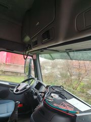 Volvo 2009 FH13-thumb-8