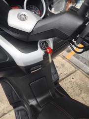 Yamaha XMAX 250 2010-thumb-7