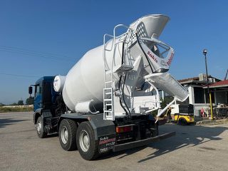 Μπετονιέρα MAN 2002 TGA  33.360 6Χ4-thumb-8