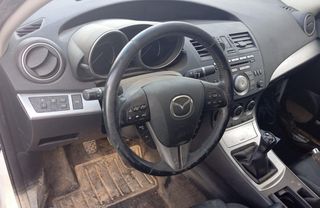 ΤΑ ΠΑΝΤΑ ΓΙΑ ΤΑΜΠΛΟ ΑΡΙΣΤΟ MAZDA 3 SPORT 2009-2013