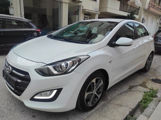 Hyundai i 30 2016 1,6 CRDi Premium