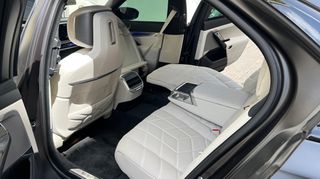 Bmw i7 2024 Bmw i7 M70 xDrive Sedan Series	G70 Bosganas-thumb-13