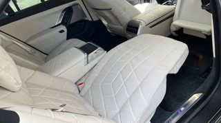Bmw i7 2024 Bmw i7 M70 xDrive Sedan Series	G70 Bosganas-thumb-16
