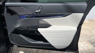 Bmw i7 2024 Bmw i7 M70 xDrive Sedan Series	G70 Bosganas-thumb-21