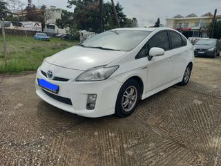 Toyota Prius 2010 1.8 HYBRID-thumb-2