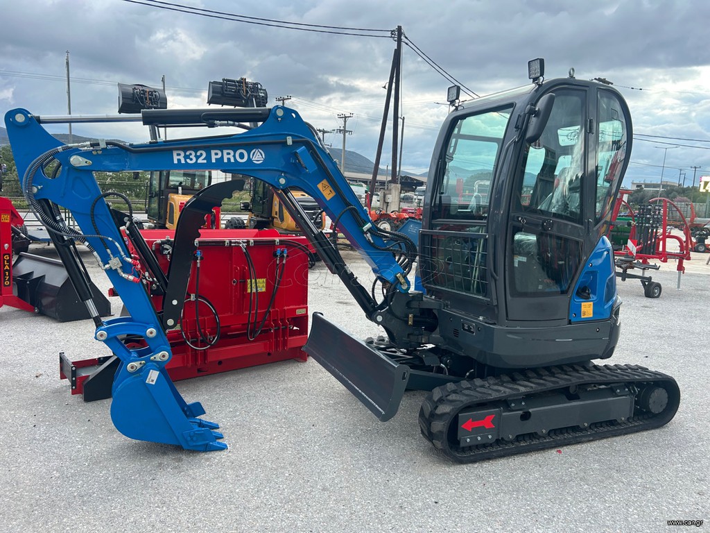 Εκσκαφάκι (διαβολάκι) Rippa 2026 R32 / 3.5TN/ KUBOTA /  FULL EXTRA
