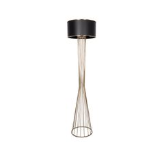 GloboStar® NOVA 201-0041 Μοντέρνο Επιδαπέδιο Φωτιστικό 1 x E27 IP20 Χρυσό Μέταλλο με Μαύρο Ύφασμα - Μ36 x Π36 x Υ148cm