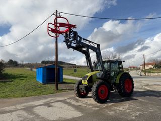Τρακτέρ Claas 2006 CELTIS 456 RX με κουβα