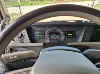 Volvo 2016 FH 13 500-thumb-8