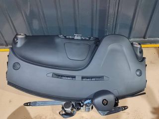 ΤΑΜΠΛΟ ΑΕΡΟΣΑΚΟΙ ΖΩΝΕΣ για RENAULT CAPTUR 2013-2017