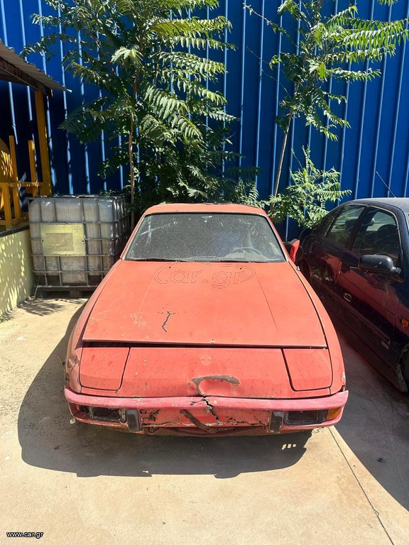Porsche 944 '87