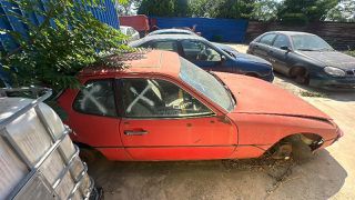 Porsche 944 '87-thumb-1