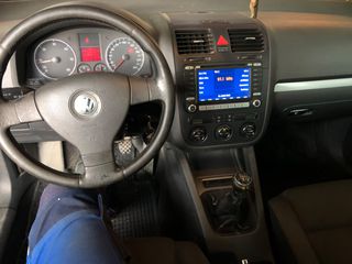 Volkswagen Golf 2004 5 TDI TURBO DIESEL-thumb-15