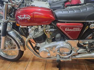 Norton Commando 1974-thumb-1