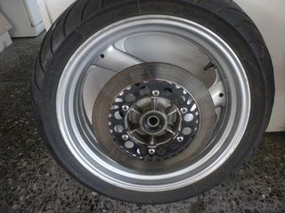 Πισω ζαντα  για  FZR 1000    . XJR 1200..1300..   Και για  FJ 1200  μετατροπη .. χωρις ! Δισκοφρενο. και γραναζιερα !.. πεντακαθαρη δεν θελει  βαψιμο...