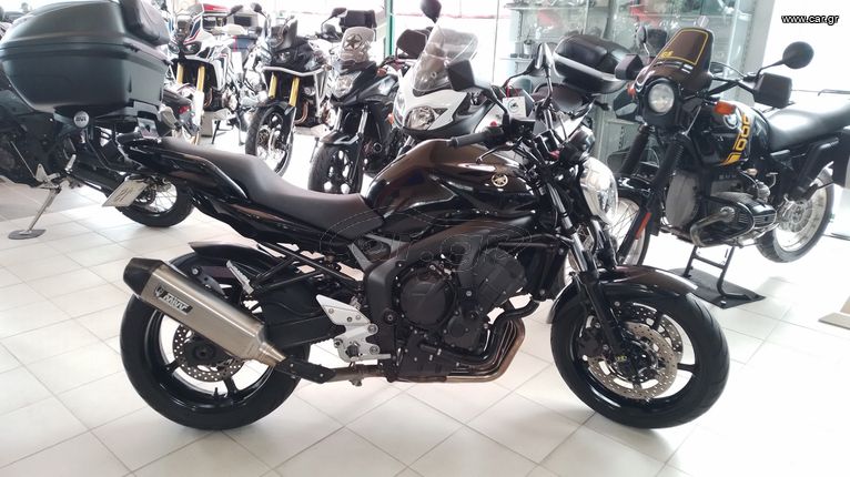 Yamaha FZ6 Naked 2006 FAZER 600