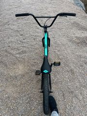 BMX Mongoose 2021 L60-thumb-1