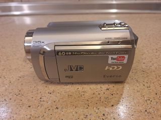 ΚΑΜΕΡΑ  JVC   MODEL  GZ-MG630SE