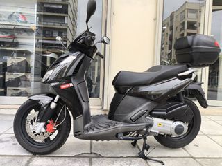 Aprilia SportCITY 300 2011-thumb-4