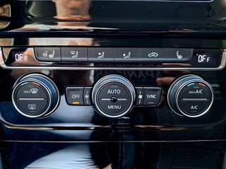 Volkswagen Golf 2016 VII 1.6 TDI 110Hp Cup BlueMotion Tech EURO6W-thumb-35