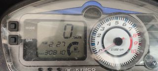 Kymco Dink 200 2010-thumb-3