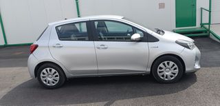 Toyota Yaris 2016 HYBRID AUTOMATIC NAVI CAMERA-thumb-3
