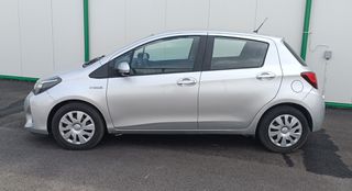 Toyota Yaris 2016 HYBRID AUTOMATIC NAVI CAMERA-thumb-12
