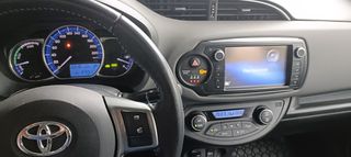 Toyota Yaris 2016 HYBRID AUTOMATIC NAVI CAMERA-thumb-24