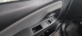 Toyota Yaris 2016 HYBRID AUTOMATIC NAVI CAMERA-thumb-26