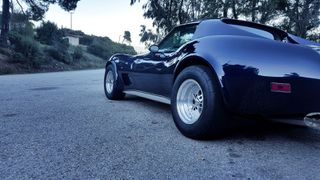 Corvette C3 1977 Stingray T Top-thumb-7