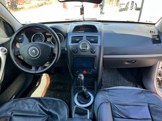 Renault Megane 2008-thumb-10