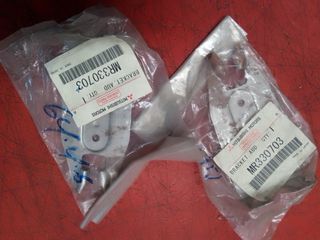 ΒΑΣΕΙΣ ΣΤΗΡΙΞΗΣ ΡΑΔΙΟ MITSUBISHI LANCER EVO 7 - 8 - 9 / PAJERO (MR330703) Radio Bracket