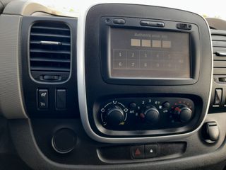 Renault Trafic 2016 TRAFIC DIESEL DCI..125 3SEAT..KLIMA NAVI-thumb-19