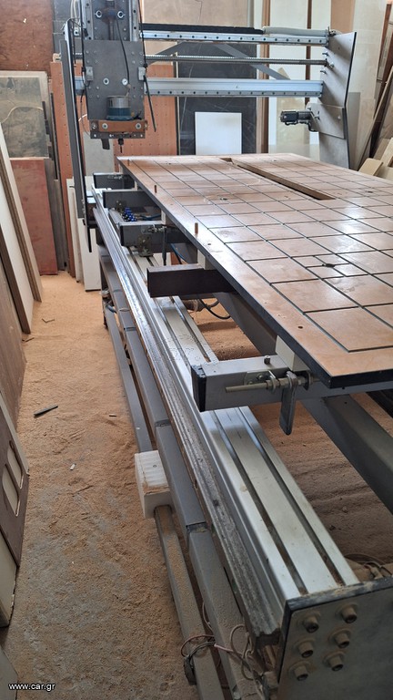 CNC ROUTER Χάραξης και κοπής