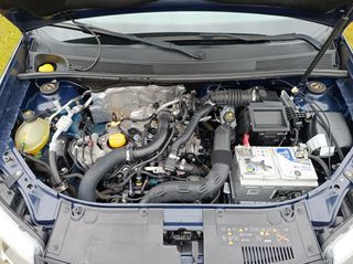Dacia Sandero 2018 Automatic-thumb-39